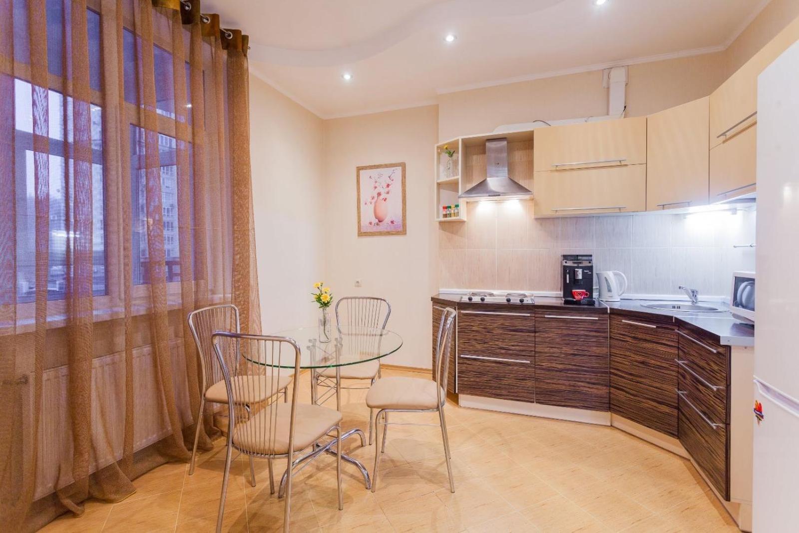 Navit Apartments With Breakfast,Near The Railway Station, The City Center, The Park Kiev Buitenkant foto